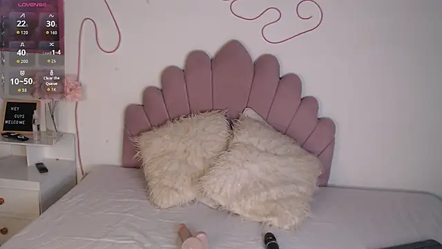 Abigail 29 online show from September 12, 2025, 12:16 pm