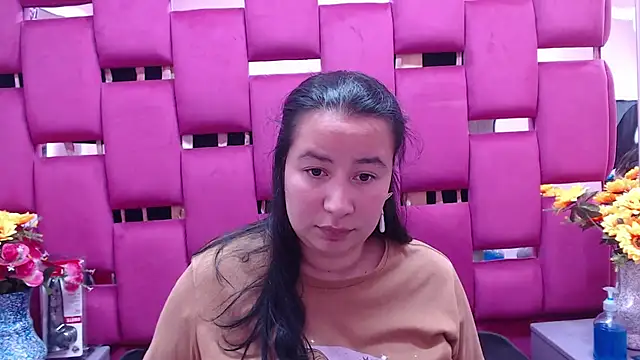 Snapshot of NaomyPrinces chatting on January 14, 2025, 1:28 pm NaomyPrinces online show from January 14, 2025, 1:28 pm