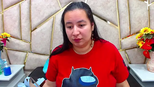Snapshot of NaomyPrinces chatting on February 12, 2025, 1:48 pm NaomyPrinces online show from February 12, 2025, 1:48 pm