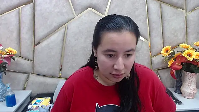 Snapshot of NaomyPrinces chatting on February 13, 2025, 1:37 pm NaomyPrinces online show from February 13, 2025, 1:37 pm