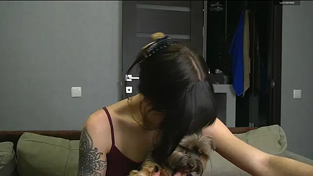 Snapshot of Alice_melice chatting on February 14, 2025, 10:58 pm Alice melice online show from February 14, 2025, 10:58 pm