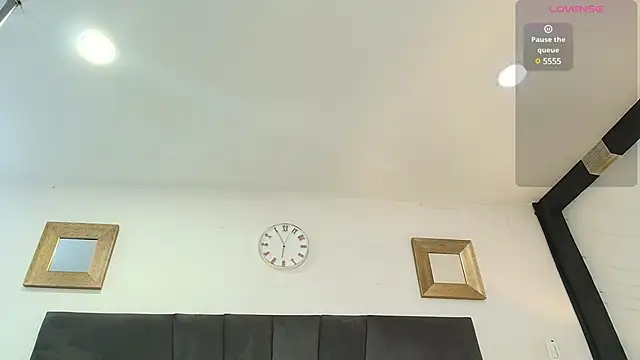 Snapshot of Melany_Luv chatting on February 13, 2025, 10:00 pm Melany Luv online show from February 13, 2025, 10:00 pm
