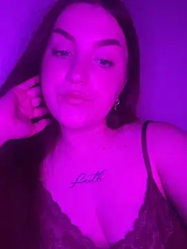 lera2022 online show from October 8, 2025, 8:31 pm