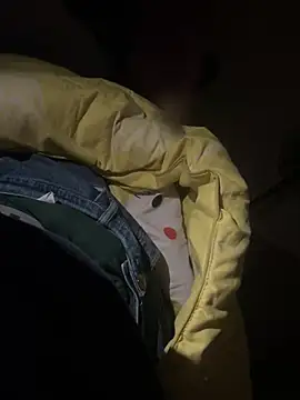 HeistingSinging online show from March 4, 2026, 7:43 pm