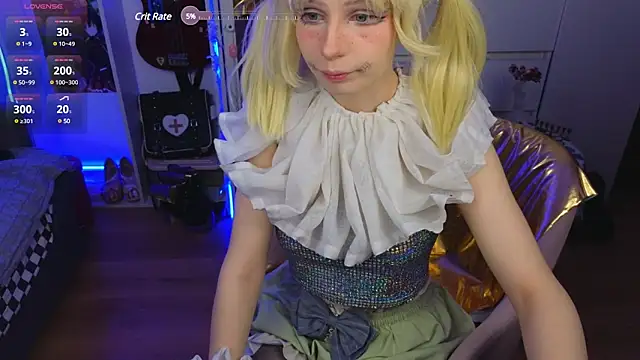 Snapshot of Moon_Lollie_ chatting on January 12, 2025, 6:06 am Moon Lollie online show from January 12, 2025, 6:06 am