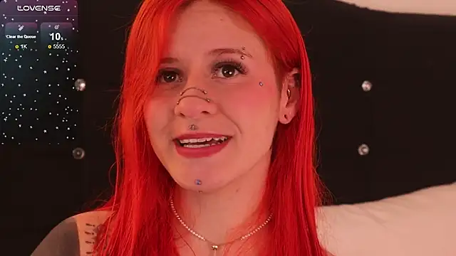 Snapshot of Daarlene chatting on February 17, 2025, 9:54 pm Daarlene online show from February 17, 2025, 9:54 pm