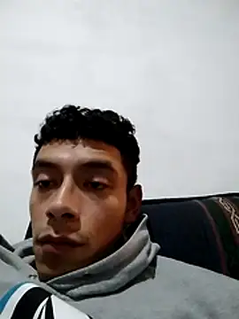 Snapshot of IM_A_WOT chatting on December 15, 2024, 5:23 am IM A WOT online show from December 15, 2024, 5:23 am