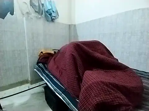 bigvorn6 online show from December 20, 2025, 4:43 pm