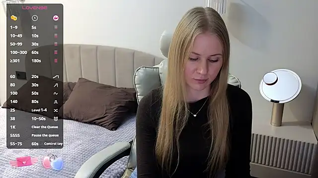 Snapshot of IsabelAllen chatting on May 22, 2026, 7:12 pm IsabelAllen online show from May 22, 2026, 7:12 pm