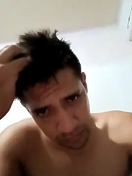 Snapshot of LiosArmando420 chatting on September 20, 2025, 1:54 am LiosArmando420 online show from September 20, 2025, 1:54 am