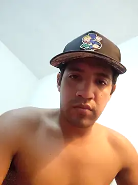 Snapshot of LiosArmando420 chatting on December 3, 2025, 9:58 pm LiosArmando420 online show from December 3, 2025, 9:58 pm