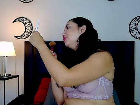 EvoletFMK online show from October 1, 2025, 3:16 pm