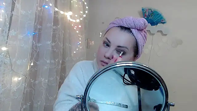 JewellKiss7 online show from April 5, 2026, 4:35 pm