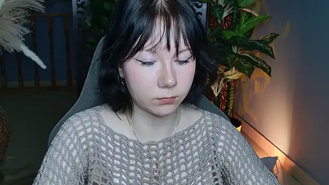 NancyMartinez online show from November 27, 2025, 5:08 am