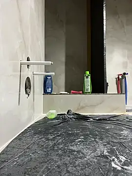 red red00 online show from February 10, 2026, 3:33 pm