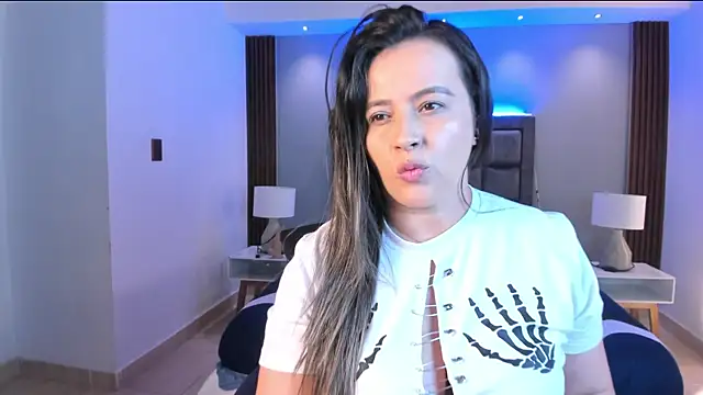 Susann Ross online show from October 30, 2025, 10:46 am