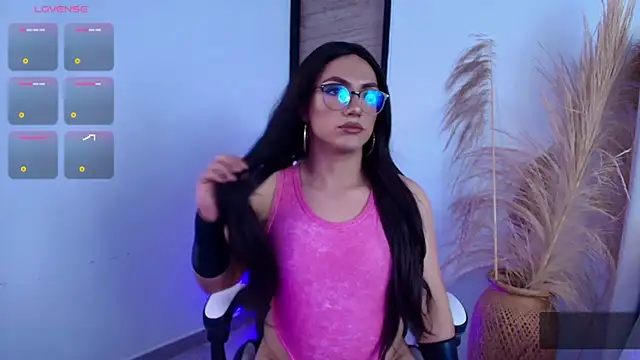 Snapshot of -Sofii_ chatting on October 5, 2025, 7:15 pm -Sofii online show from October 5, 2025, 7:15 pm