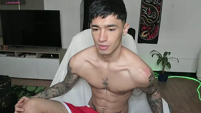 Damon  333 online show from April 21, 2026, 6:03 pm