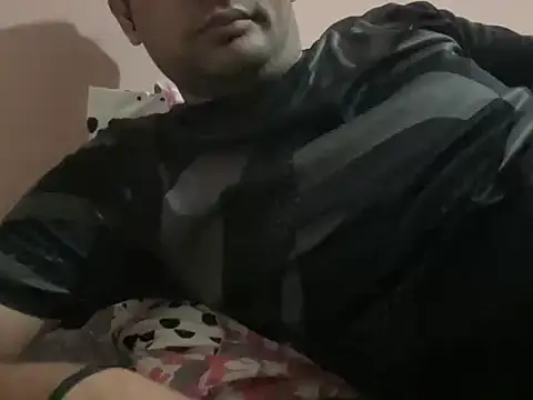 NiceBoy9099 online show from February 26, 2026, 5:57 pm