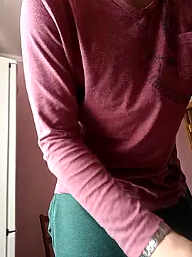 Pineapple04 online show from October 21, 2025, 11:20 am