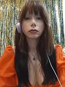 Snapshot of SashaGrinch chatting on April 19, 2026, 7:38 pm SashaGrinch online show from April 19, 2026, 7:38 pm