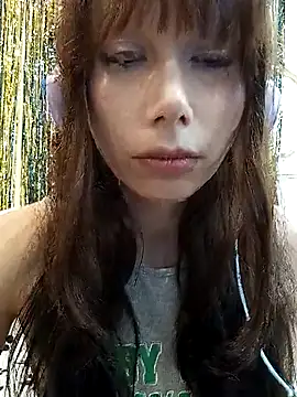 Snapshot of SashaGrinch chatting on May 3, 2026, 3:15 pm SashaGrinch online show from May 3, 2026, 3:15 pm