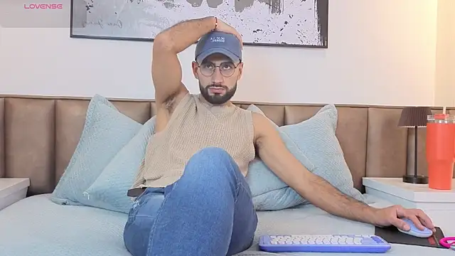 Ethan  Walker online show from April 1, 2026, 7:00 pm