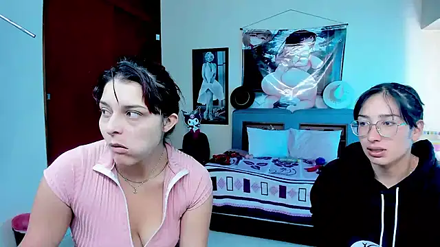 Snapshot of jeyloveebony chatting on October 2, 2025, 1:36 pm jeyloveebony online show from October 2, 2025, 1:36 pm