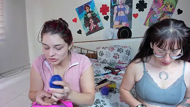Snapshot of jeyloveebony chatting on March 12, 2025, 1:40 pm jeyloveebony online show from March 12, 2025, 1:40 pm