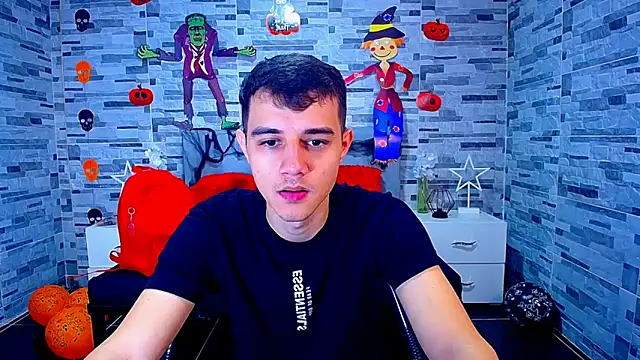 ADAM HOT online show from October 20, 2025, 11:49 pm