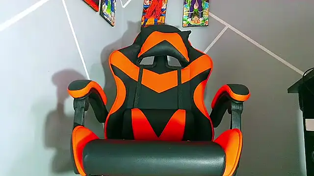 ADAM HOT online show from September 23, 2025, 10:06 pm