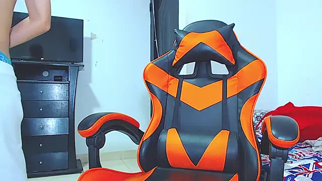 Snapshot of ADAM_HOT chatting on February 1, 2026, 10:41 pm ADAM HOT online show from February 1, 2026, 10:41 pm