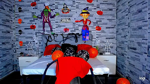 ADAM HOT online show from October 10, 2025, 9:26 pm