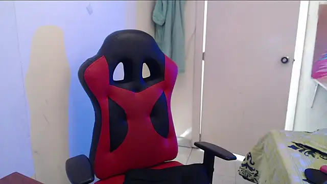 Maximesex online show from March 4, 2026, 1:41 pm