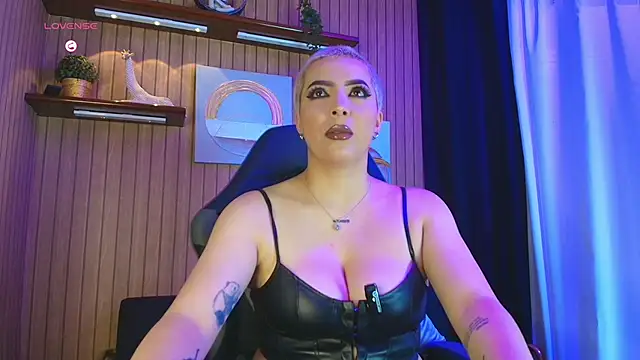 Camila Chainn online show from October 21, 2025, 5:07 am