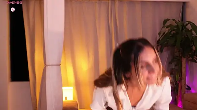 Snapshot of sammy_laszlow chatting on October 21, 2025, 1:38 am sammy laszlow online show from October 21, 2025, 1:38 am