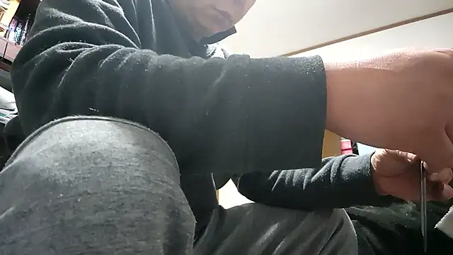 07YUKIO online show from April 12, 2026, 3:15 pm