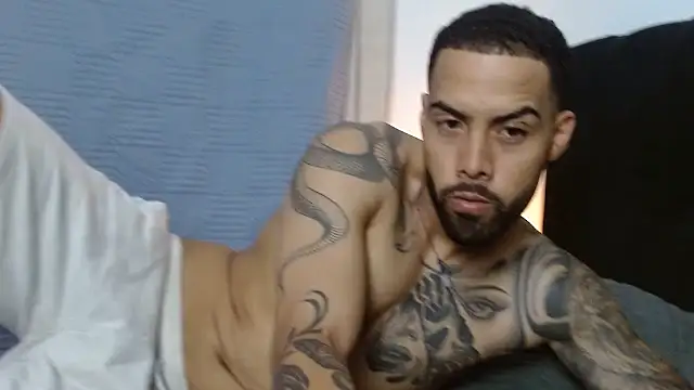 Hendry  online show from April 10, 2026, 11:56 pm