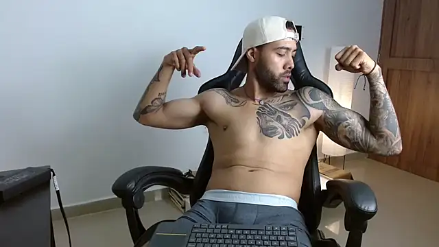 Hendry  online show from April 6, 2026, 10:11 pm