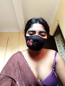 Snapshot of Lina-Rose chatting on October 14, 2025, 1:28 am Lina-Rose online show from October 14, 2025, 1:28 am