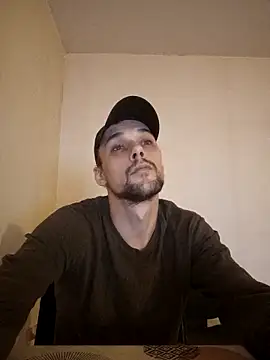 Snapshot of kx93 chatting on November 24, 2025, 8:09 pm kx93 online show from November 24, 2025, 8:09 pm