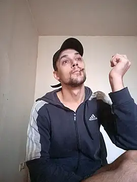 Snapshot of kx93 chatting on November 19, 2025, 10:48 am kx93 online show from November 19, 2025, 10:48 am