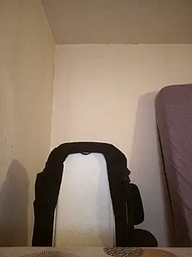 Snapshot of kx93 chatting on November 10, 2025, 5:12 am kx93 online show from November 10, 2025, 5:12 am