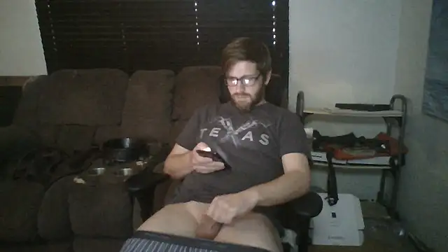 Snapshot of Brobun4fun chatting on October 25, 2025, 7:36 pm Brobun4fun online show from October 25, 2025, 7:36 pm