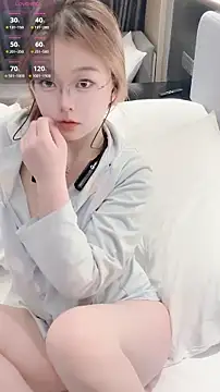 MM-Xylia online show from October 4, 2025, 10:50 am