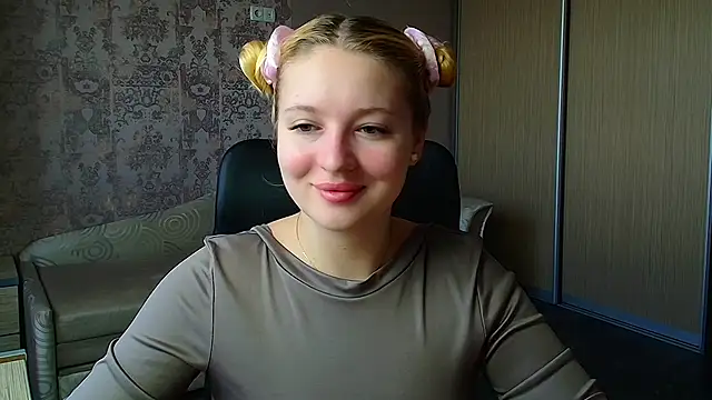 Milka kiss  online show from May 16, 2026, 9:41 am