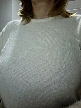  tasechka  online show from February 15, 2025, 5:07 pm