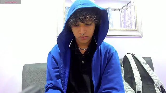 axel ps online show from February 28, 2025, 1:37 am