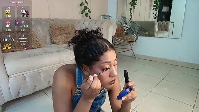Snapshot of flavia_cruz chatting on March 6, 2026, 1:17 pm flavia cruz online show from March 6, 2026, 1:17 pm