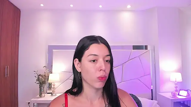 zoee jackson online show from March 17, 2025, 7:15 pm